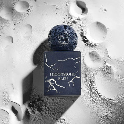 French Avenue Moonstone Bleu Eau de Parfum 100 ml – Perfume Unisex Oriental Amaderado con Lavanda, Cuero y Vainilla – Fragancia Elegante y Sofisticada